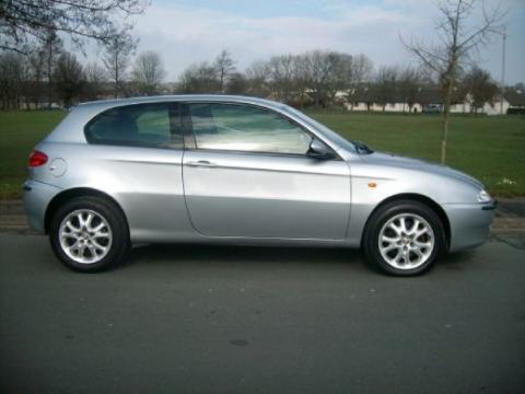 ALFA ROMEO 147 20 TSpark